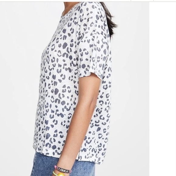 Rails Cara Snow Leopard Linen Blend Tee - Picture 3 of 10